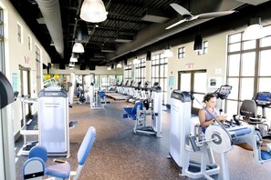 House, Multiple Beds (1816 Solara) | Fitness facility