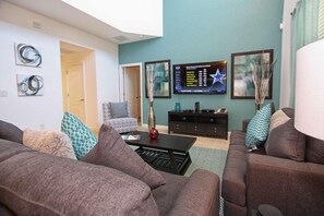 House, Multiple Beds (2620 Veranda Palms) | Living room | Flat-screen TV, DVD player - 2620 Veranda Palms (Kissimmee)