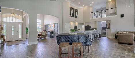 Villa, Multiple Beds (625 Highlands Reserve) | Living room