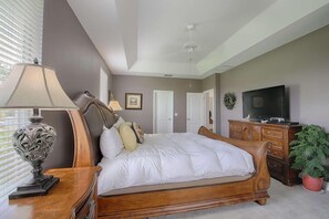 Villa, Multiple Beds (625 Highlands Reserve)