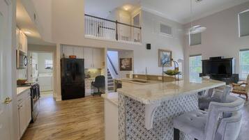 Villa, Multiple Beds (625 Highlands Reserve) | Private kitchen | Fridge, microwave, dishwasher, coffee/tea maker