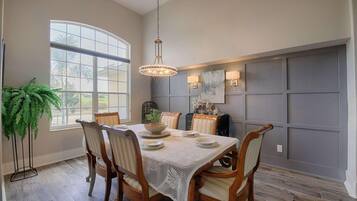 Villa, Multiple Beds (625 Highlands Reserve) | Private kitchen | Fridge, microwave, dishwasher, coffee/tea maker