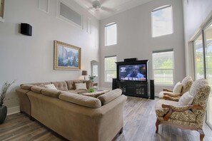 Villa, Multiple Beds (625 Highlands Reserve) | Living room
