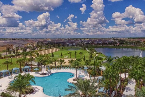 House, Multiple Beds (9005 Solara) | Pool