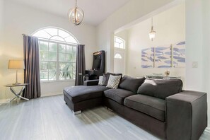 Villa, Multiple Beds (600 Highlands Reserve) | Living room | Flat-screen TV, DVD player, table tennis