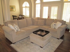 TV, fireplace, books, stereo