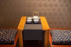 Interior - Japanese Style Twin Room / Kyoto Kyōto (Kyoto)