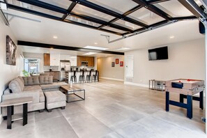Smart TV, fireplace, table football