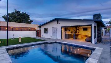 Outdoor pool, a heated pool
