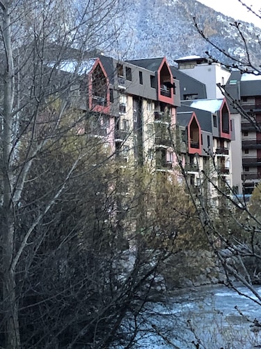 Appartement Briançon idéalement situé au pied des pistes de Serre Chevalier