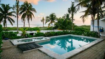 Chambre Double Supérieure | Vue sur la plage/l’océan