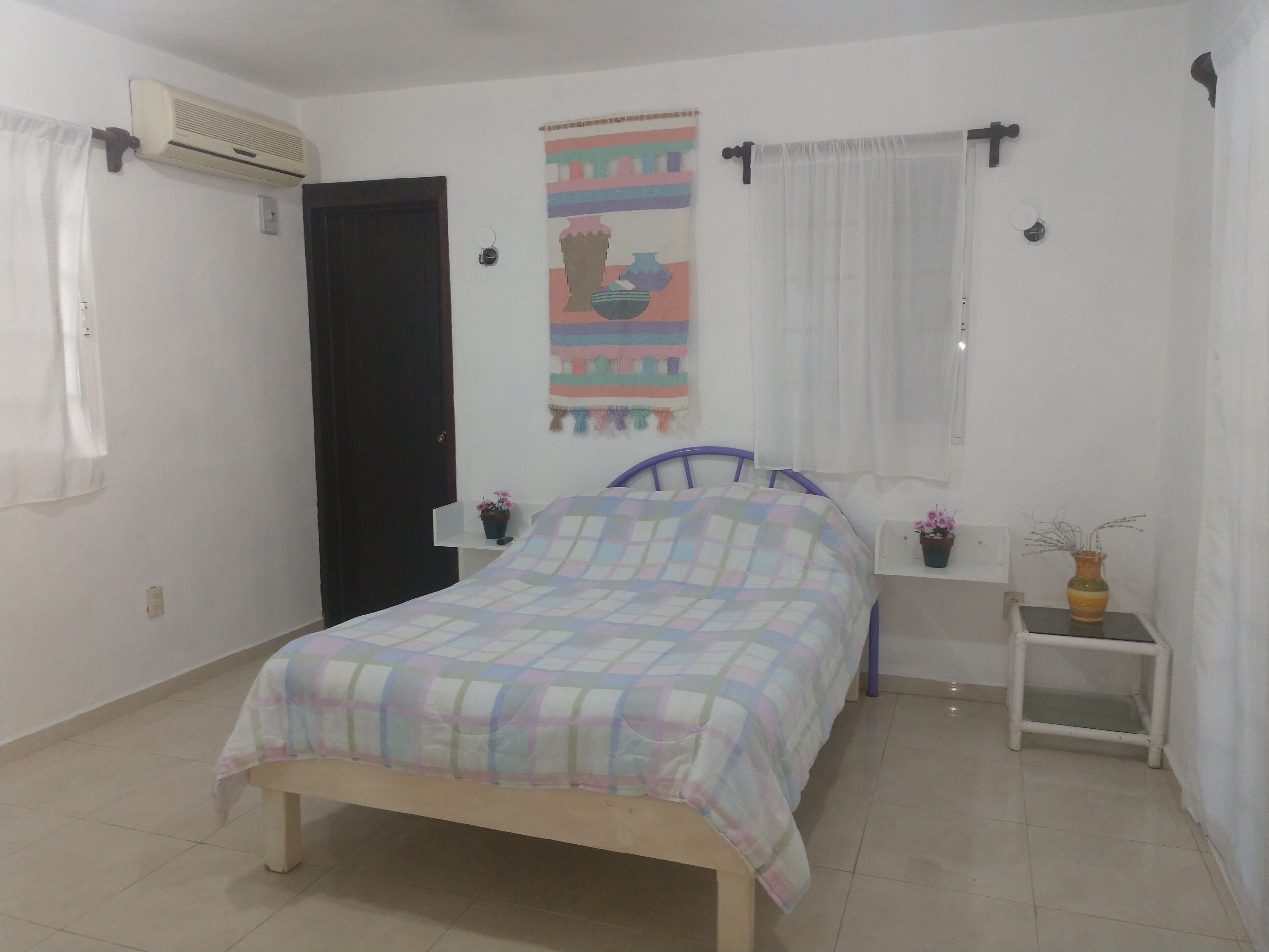 ERIBET HOUSE, NEAR THE SEA