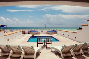 Piscine extérieure