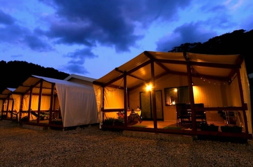 ＳＬＯＴＨ　ＧＬＡＭＰＩＮＧ＜対馬＞&nbsp;施設全景