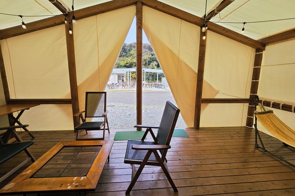 1 bedroom, desk, free WiFi, bed sheets
