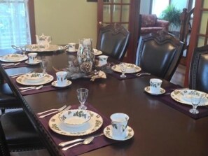 Dining - Hidden Gem in the Valley! (Peninsula)