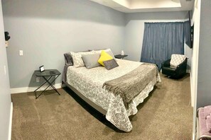 3 makuuhuonetta, silitysrauta/-lauta, Wi-Fi, vuodevaatteet