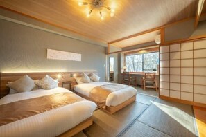 Phòng 2 giường đơn có thiết kế đặc trưng, không hút thuốc (Japanese-Western style) | Bàn, truy cập Internet không dây miễn phí, bộ trải giường 