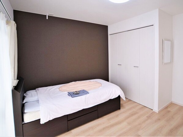 Chambre Simple, fumeurs | Bureau, Wi-Fi gratuit, draps fournis