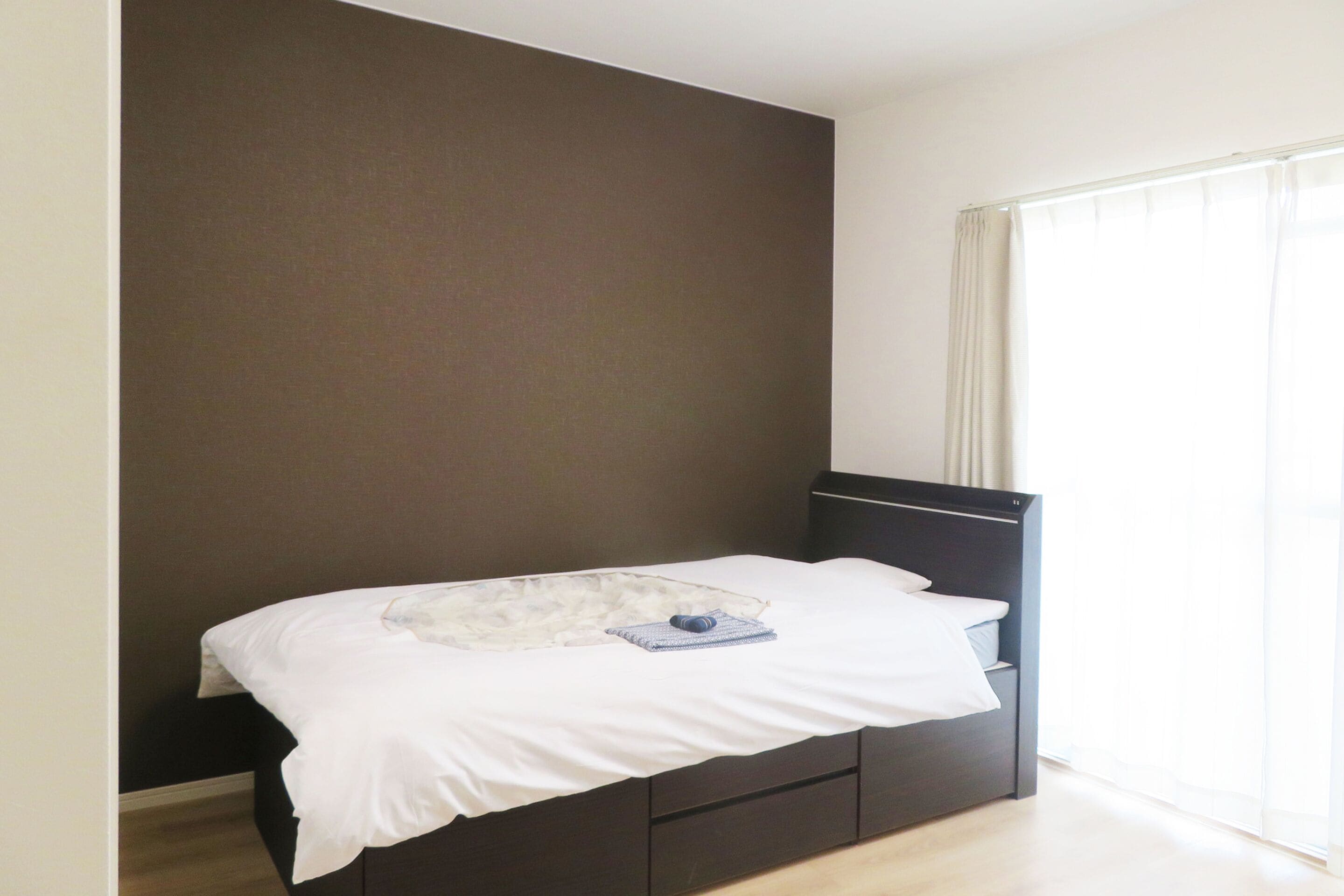 single room, smoking | 1 bedroom, desk, free wifi, bed sheets