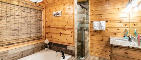 Bathtub, jetted tub, hair dryer, towels