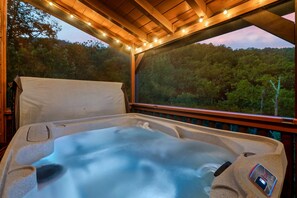 Bain à remous intérieur