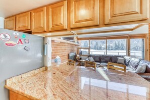 3 bedrooms, Internet, bed sheets