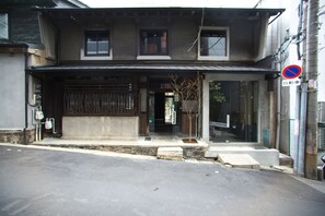 Exterior - Maison De 9 Osaka Tanimachi (Osaka)