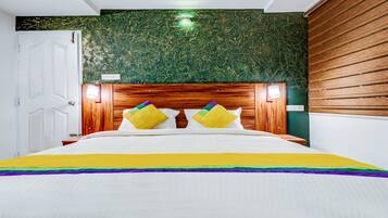 Standard Room | Desk, iron/ironing board, free WiFi, bed sheets
