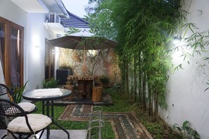 Garden - Rumah Bungur Jogja (Kalasan)