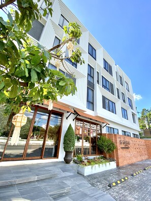 Front of property - Salee Boutique Hotel (Chiang Mai)