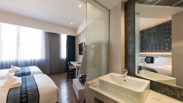 Camera Standard con 2 letti singoli | Lavandino