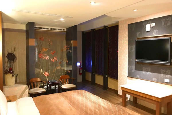 Comfort Double Room, 1 Queen Bed | Premium bedding, blackout drapes, free WiFi, bed sheets