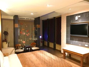 Comfort Double Room, 1 Queen Bed - Mapleton Motel (Taichung)