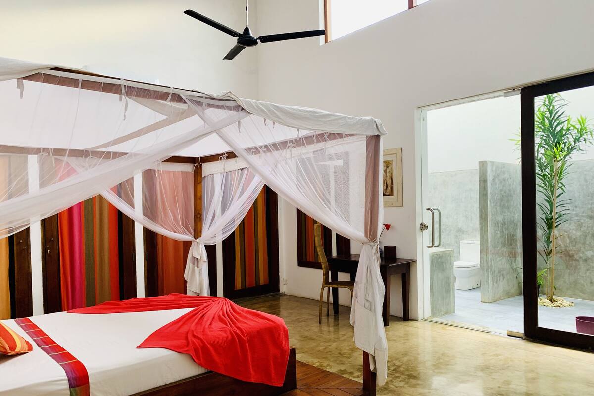 Soundproofing, bed sheets, wheelchair access