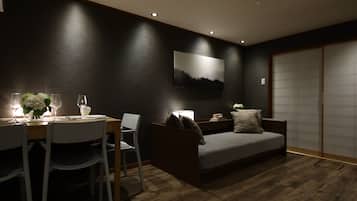 Ikko 8 | Living area