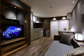 Ikko 8 | Living room - Shiki Homes IKKŌ 8 (Kyoto)