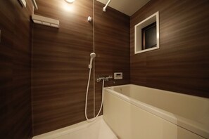 Ikko 10 | Bathroom - Shiki Homes IKKŌ 10 (Kyoto)