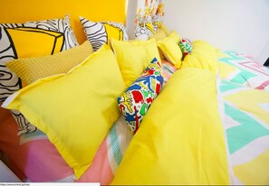 ห้องพัก (Apartment 301) | โต๊ะทำงาน, เตารีด/โต๊ะรีดผ้า, Wi-Fi ฟรี