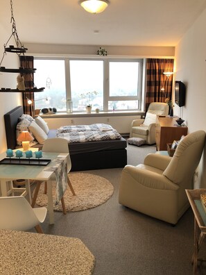 1 bedroom, soundproofing, WiFi