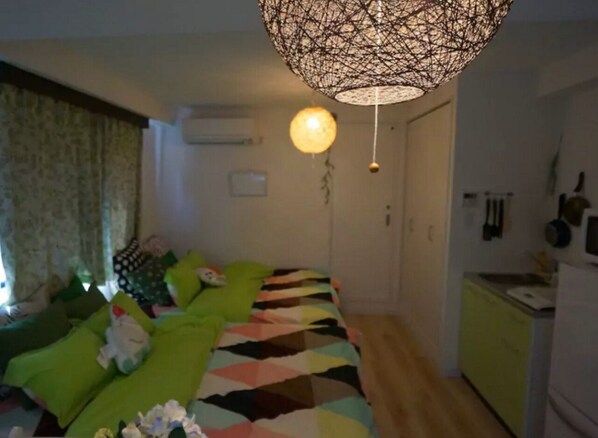 Desk, iron/ironing board, free WiFi - Not Ninja Kyocera Dome 1 - 4th Floor Room (Osaka)