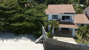 Exterior - Ocean View Villa - Beauvallon Villas (Mahé Island)