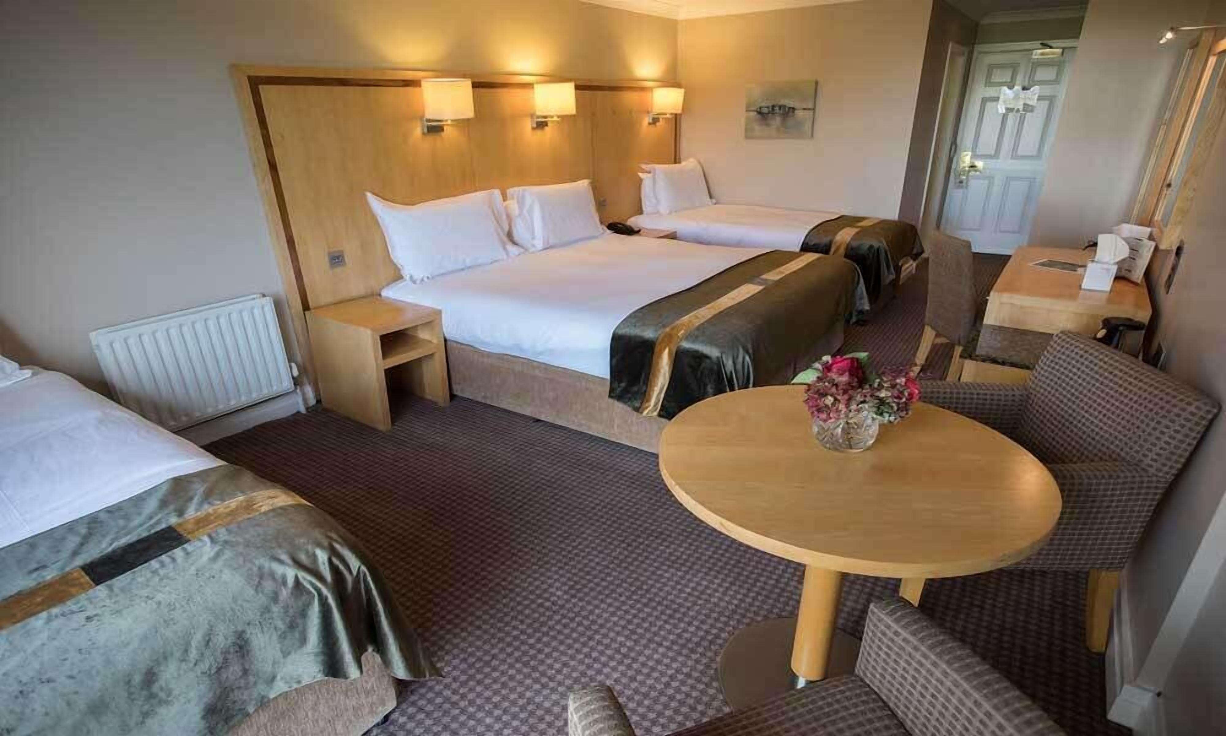 1 bedroom, hypo-allergenic bedding, down duvets, in-room safe