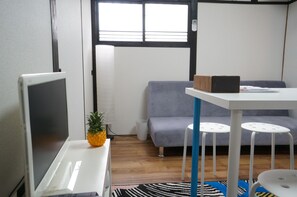 Private Vacation Home | Television - Not Ninja Osaka Sumiyoshi 1 (Osaka)