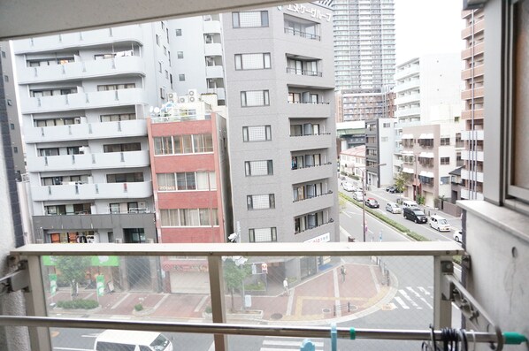 ห้องพัก (Apartment 501) | วิวระเบียง