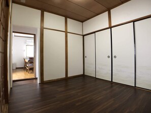 Private Vacation Home | 3 bedrooms, desk, iron/ironing board, free WiFi - Not Ninja Osaka Hirano 1 (Osaka)