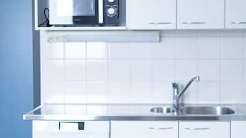 Comfort Studio | In-room dining