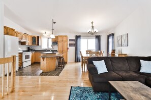 Älytelevisio, Netflix, suoratoistopalvelut