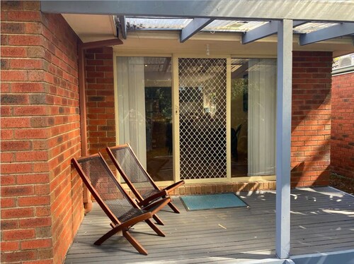 Beautiful Bayswater Location 3BR Home by Dandenong Creek
