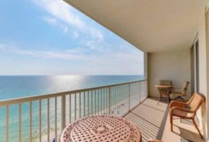 Unclassified image, 4 of 46, button